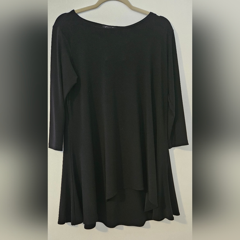 Sympli Solid Black Slinky Stretch Vented Wide Nec… - image 1